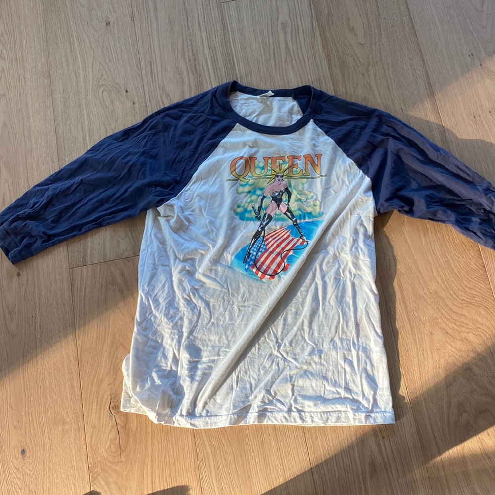 Queen concert tshirt - Queen band